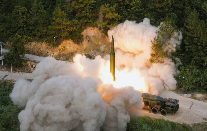 Putin will Atomstreitkräfte in Kampfbereitschaft versetzen! Zusätzlich kündigt Putin eine neue Geheimwaffe an!