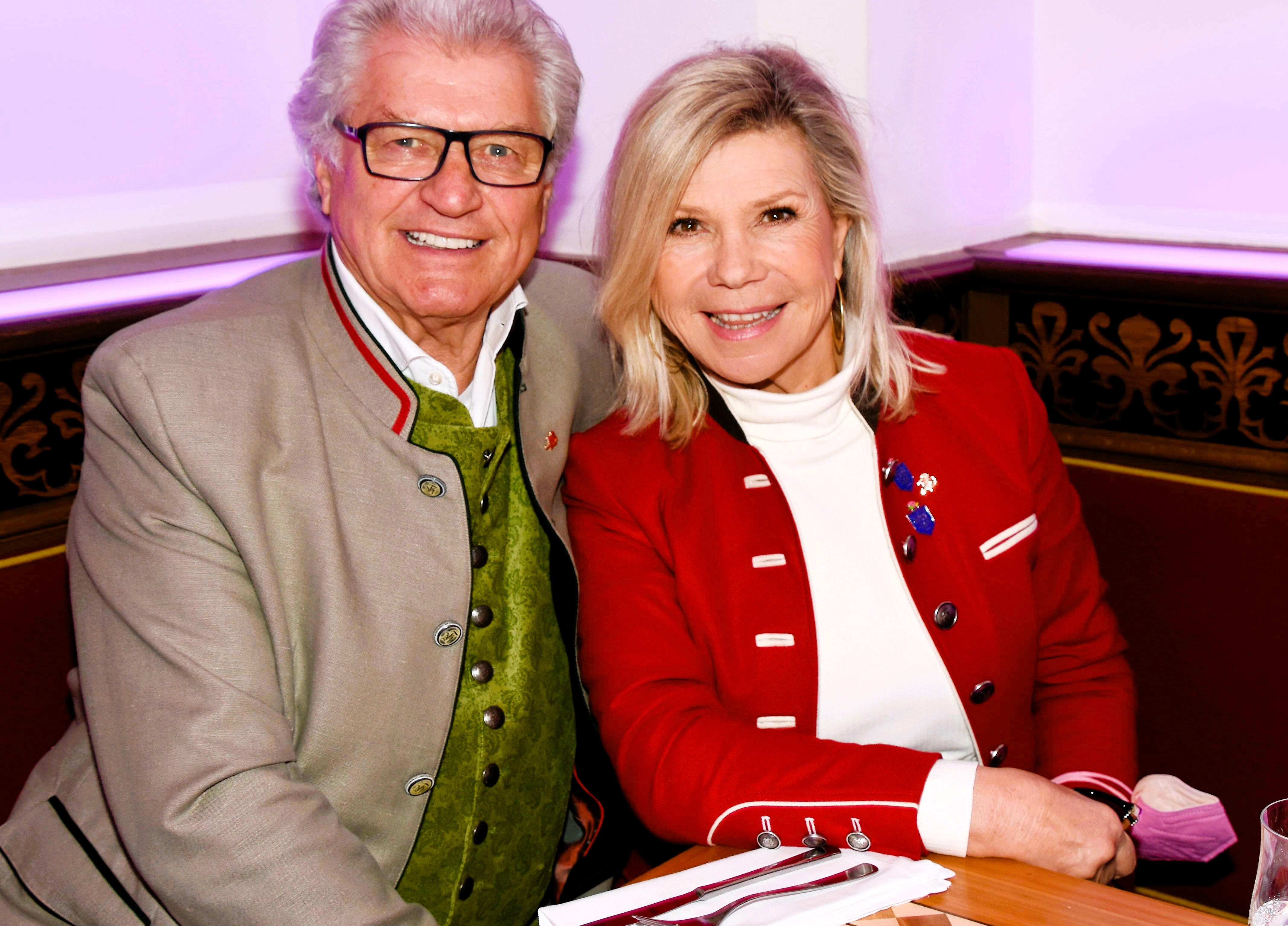 Trauriges Ende! Marianne und Michael - "Wir sehen Freunde und Kollegen um uns rum sterben"