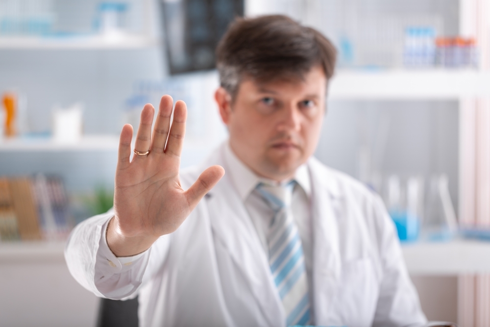 Ärzte erklären dreijähriges Kind für tot - dann wacht das Mädchen bei der Beerdigung plötzlich auf!