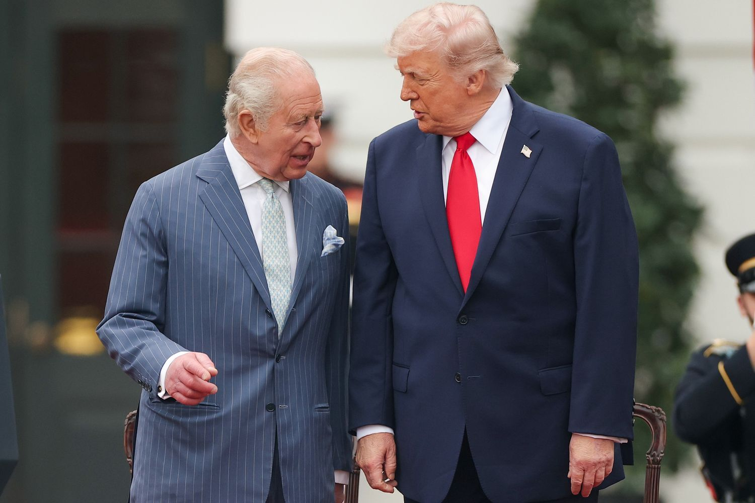 Trump Claims Distant Kinship with King Charles — Now Eyeing Buckingham Palace!